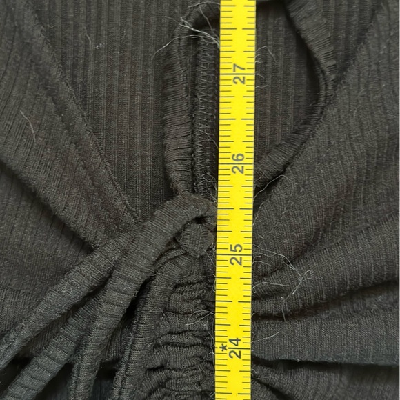 BP Nordstrom Womens Ribbed
Knit Mini Dress lettuce EDGES
Tied SZ LG BLACK - Picture 5 of 12